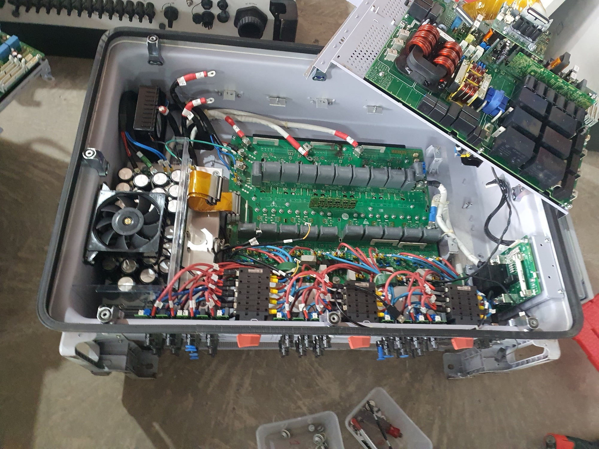 Giới Thiệu Dịch Vụ Sửa Chữa Biến Tần Năng Lượng Mặt Trời Tại RITECH